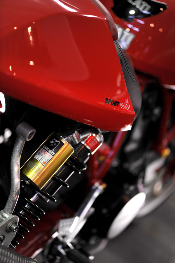 320 ducati1 DSC_3905.jpg